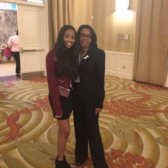 Meet your Posher, Deborah - Picture 1 of 1